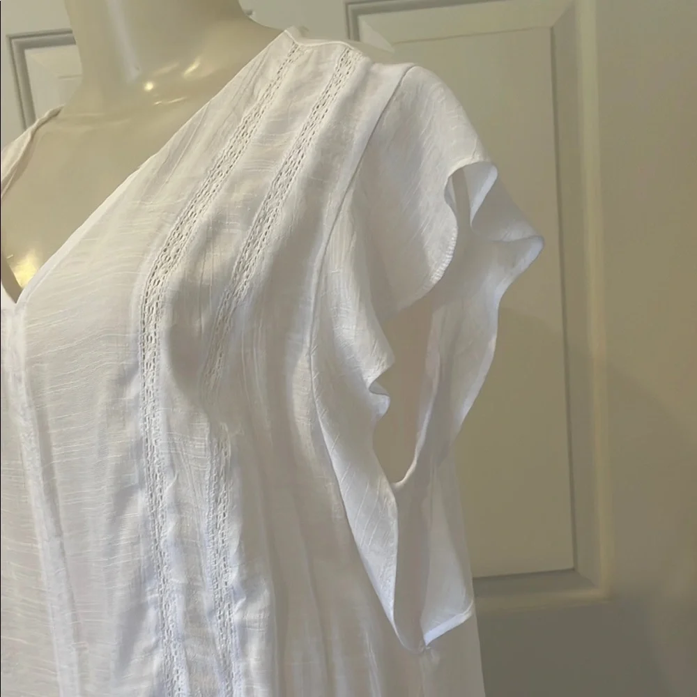 Zac & Rachel White Blouse with Elegant Design size XL - Picture 3 of 11